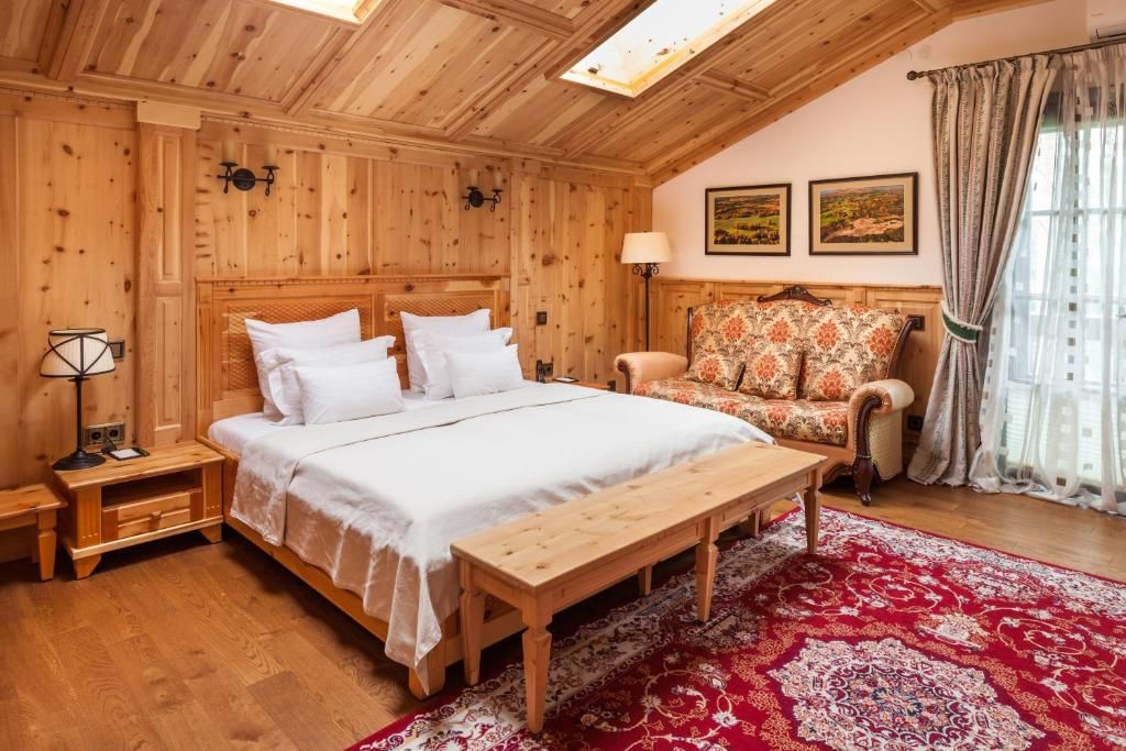 Курортные отели Туристический Комплекс Красный Бор Лисна